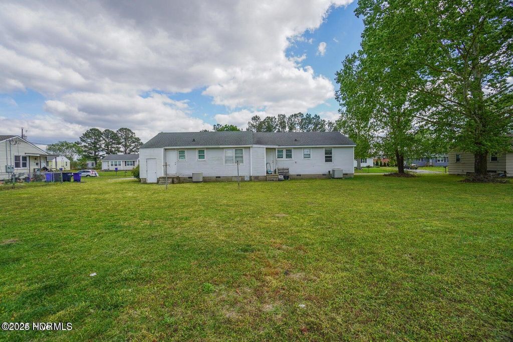 Photo of 311 Starling Street, Jacksonville, NC 28540 (MLS # 100546480)