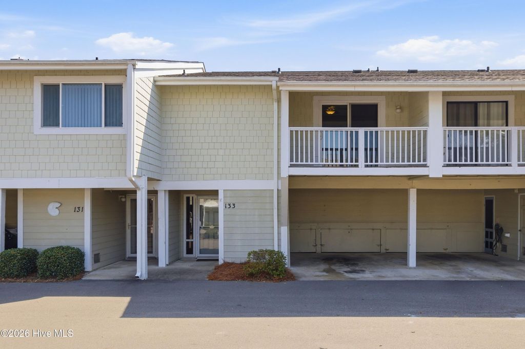 Photo of 133 Driftwood Court, Wrightsville Beach, NC 28480 (MLS # 100559841)