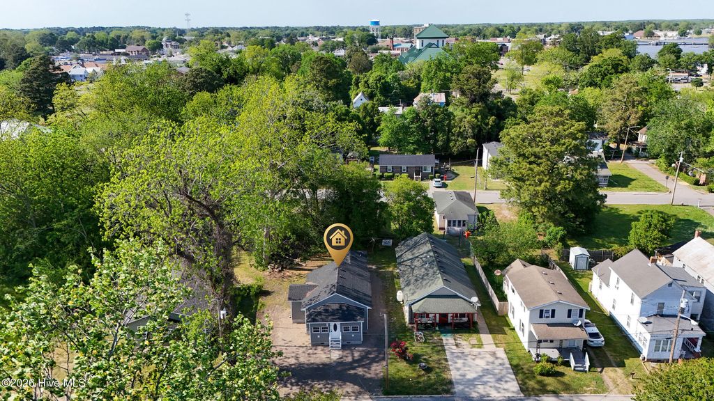 Photo of 514 Edge Street, Elizabeth City, NC 27909 (MLS # 100569628)