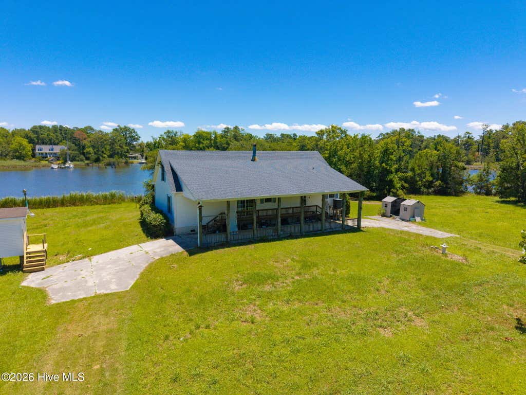 Photo of 312 Martin Creek Drive, Beaufort, NC 28516 (MLS # 100584373)