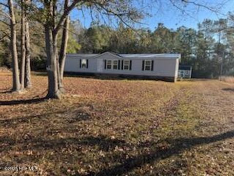 3081 Whitestocking Road Burgaw NC 28425