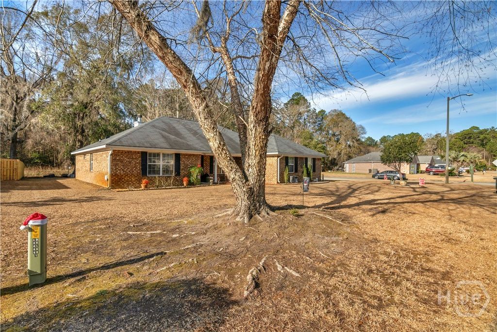 Photo of 312 Wexford Drive, Hinesville, GA 31313 (MLS # SA347973)