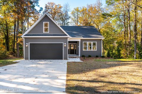 Homes For Sale - 708 Lancelot Drive<br/> Greenville, NC 27858