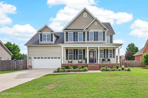 Homes For Sale - 220 Iverleigh Lane<br/> Jacksonville, NC 28540