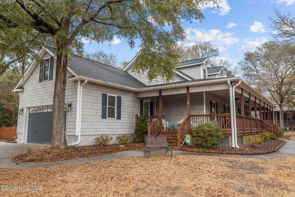 Photo of 208 Shoreline Drive, Cedar Point, NC 28584 (MLS # 100552900)