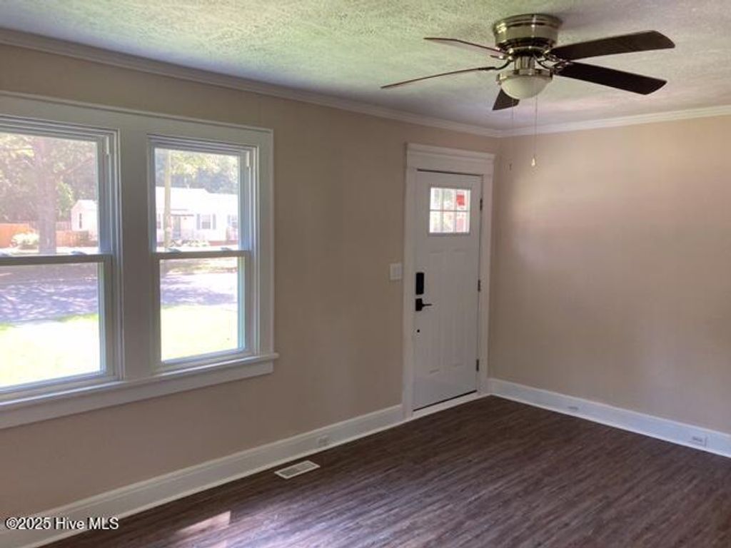 Photo of 1205 W Williams Circle, Elizabeth City, NC 27909 (MLS # 100558465)