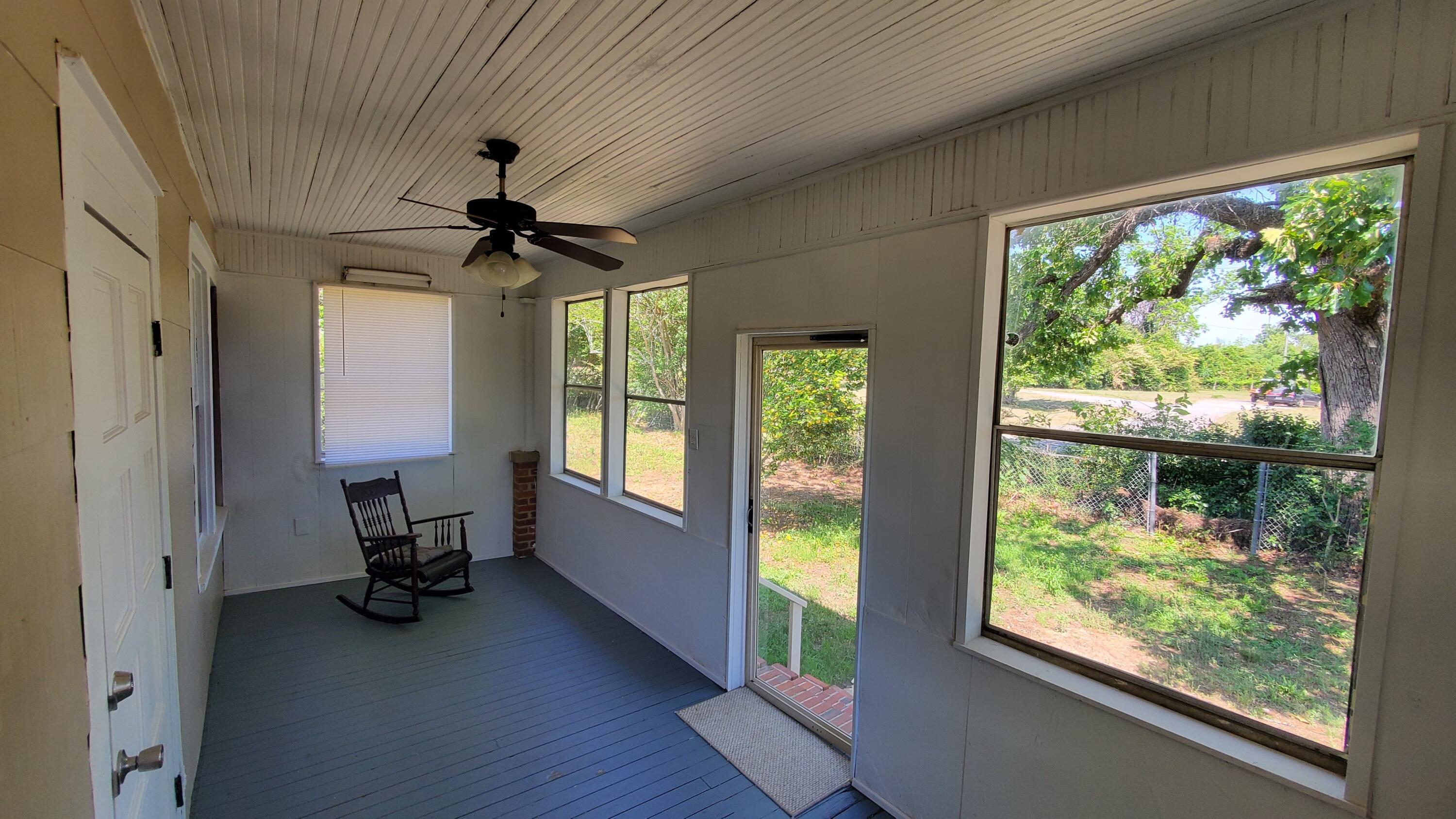 1467 Gough Spur Road