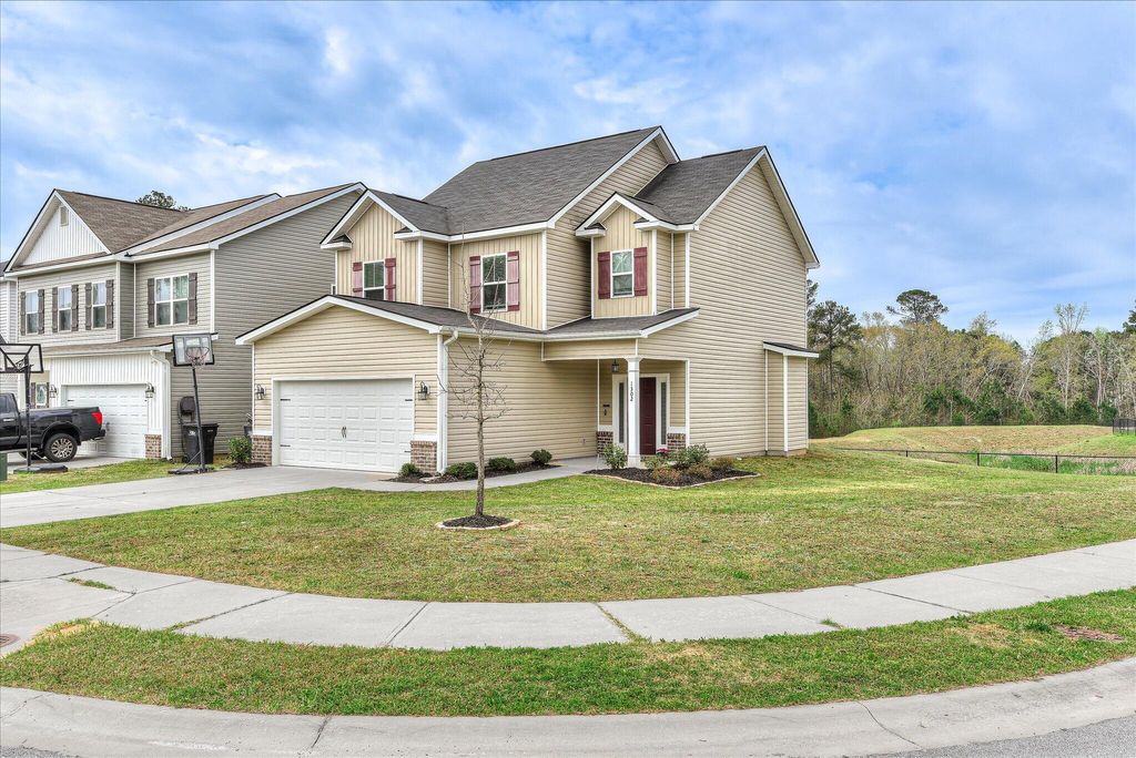 Photo of 1302 Batchelor Court, Augusta, GA 30909 (MLS # 553799)