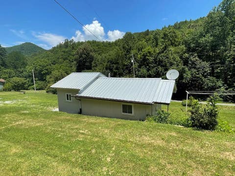 Homes For Sale - 3400 Franks Creek<br/> Graham County, Robbinsville, NC 28771