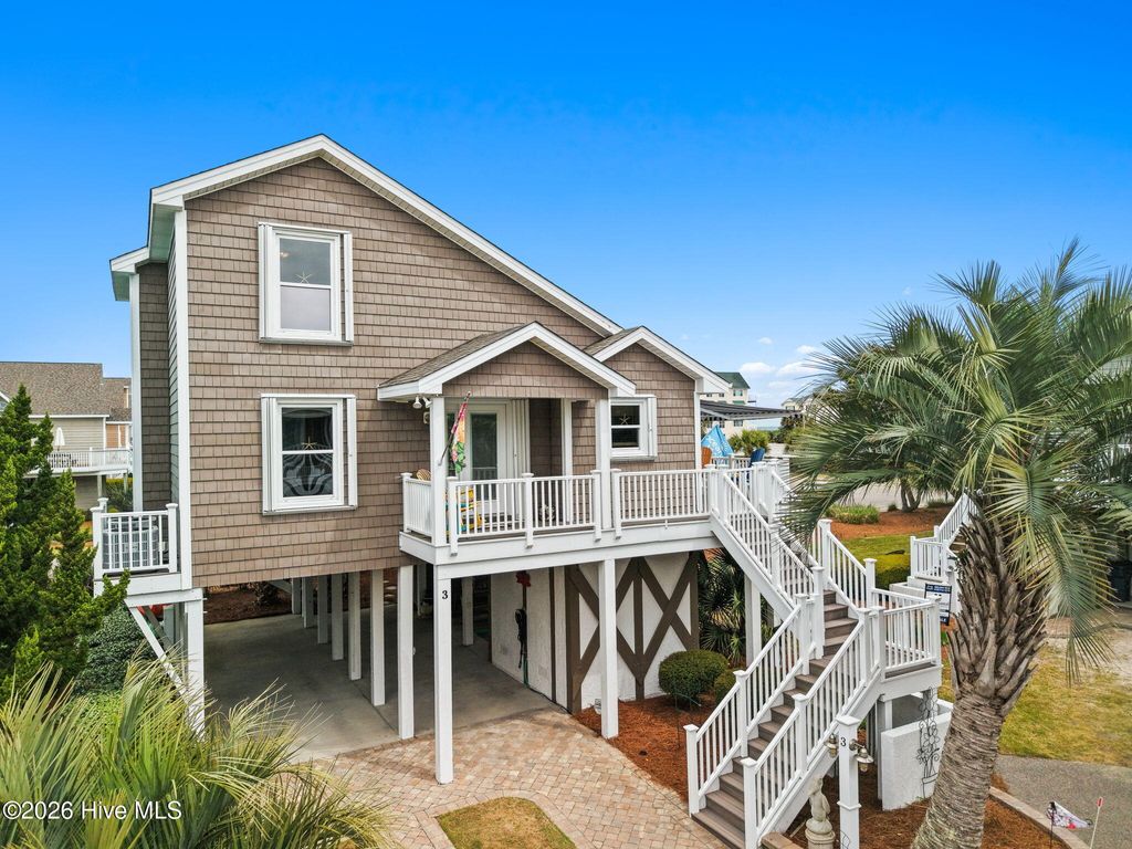 Photo of 3 Myrtle Court, Ocean Isle Beach, NC 28469 (MLS # 100565933)