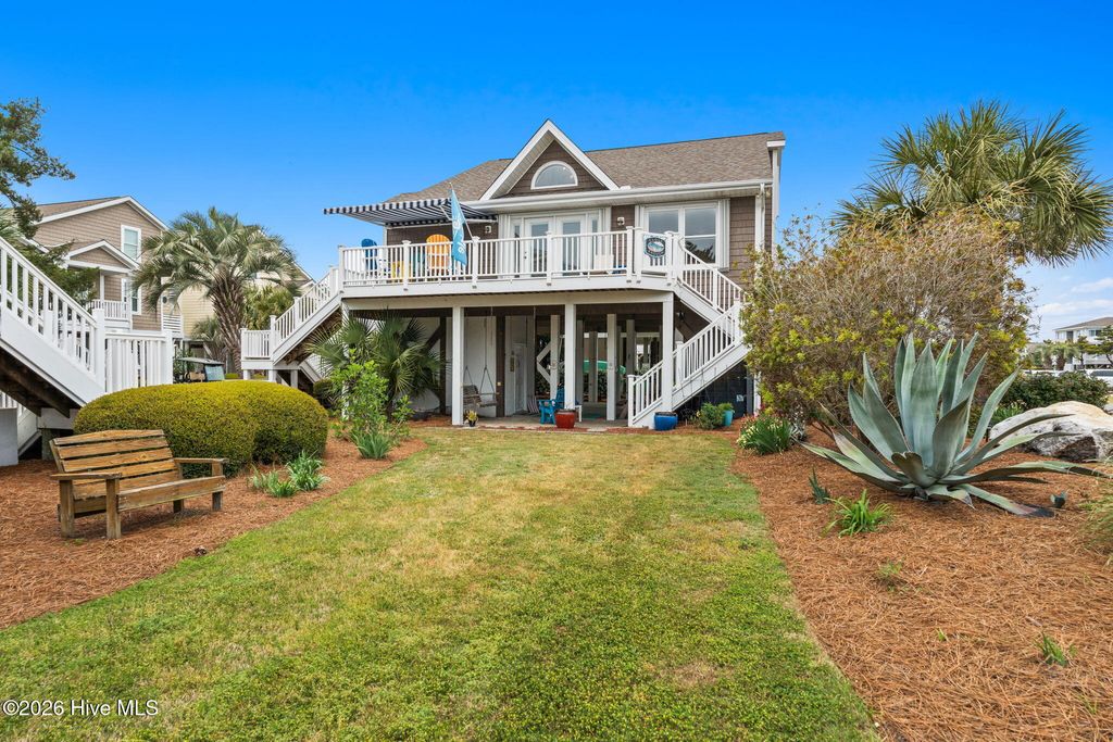 Photo of 3 Myrtle Court, Ocean Isle Beach, NC 28469 (MLS # 100565933)