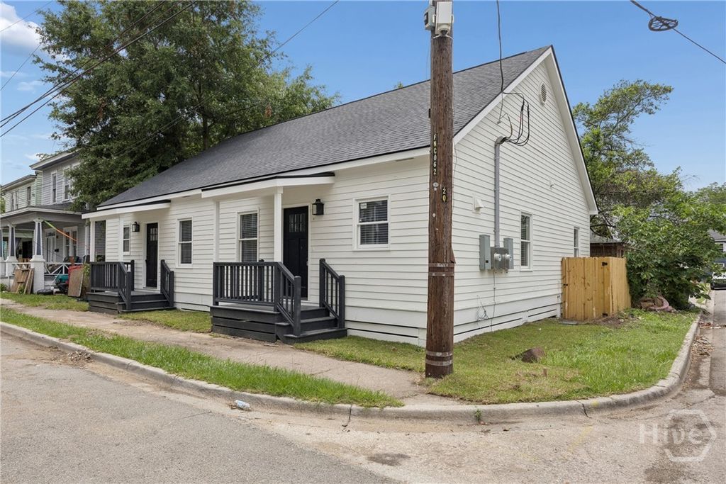 Photo of 2203 Harden Street, Savannah, GA 31415 (MLS # SA357076)