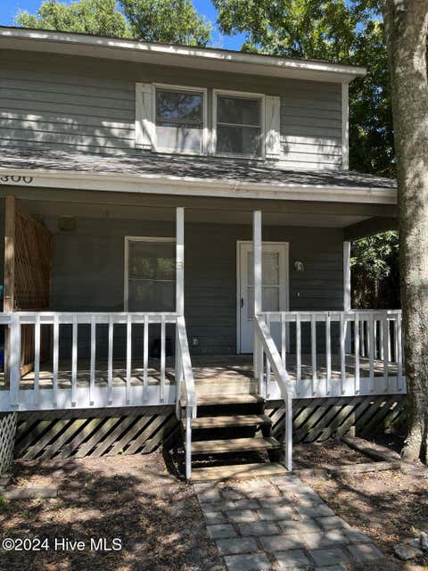 Homes For Rent - 300 Lee Drive #B<br/> Carteret County, Atlantic Beach, NC 28512