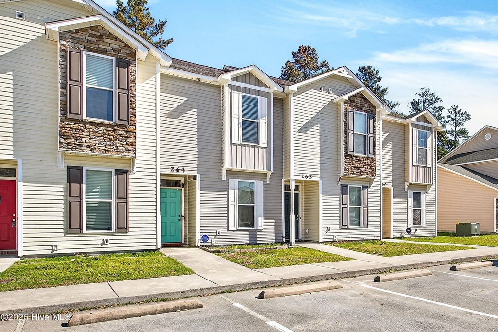 Photo of 264 Caldwell Loop, Jacksonville, NC 28546 (MLS # 100561712)