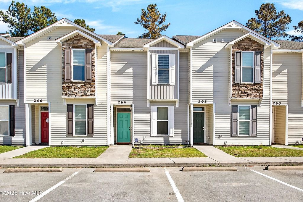 Photo of 264 Caldwell Loop, Jacksonville, NC 28546 (MLS # 100561712)