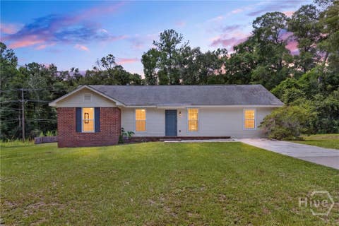 Homes For Sale - 114 Fox Street<br/> Effingham County, Springfield, GA 31329