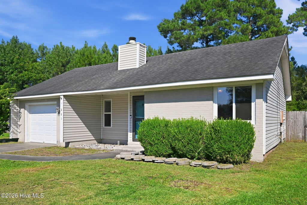 Photo of 621 Walden Place, Jacksonville, NC 28546 (MLS # 100600283)