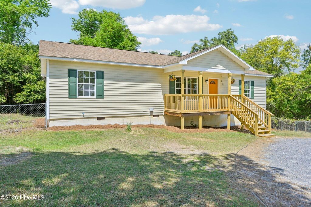 Photo of 160 Tray Street, Southern Pines, NC 28387 (MLS # 100567451)