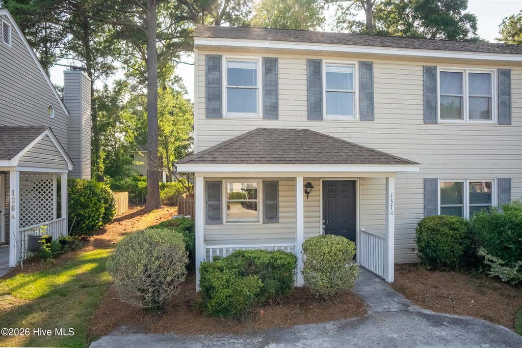 Photo of 137 Lullwater Drive #Apt B, Wilmington, NC 28403 (MLS # 100588321)