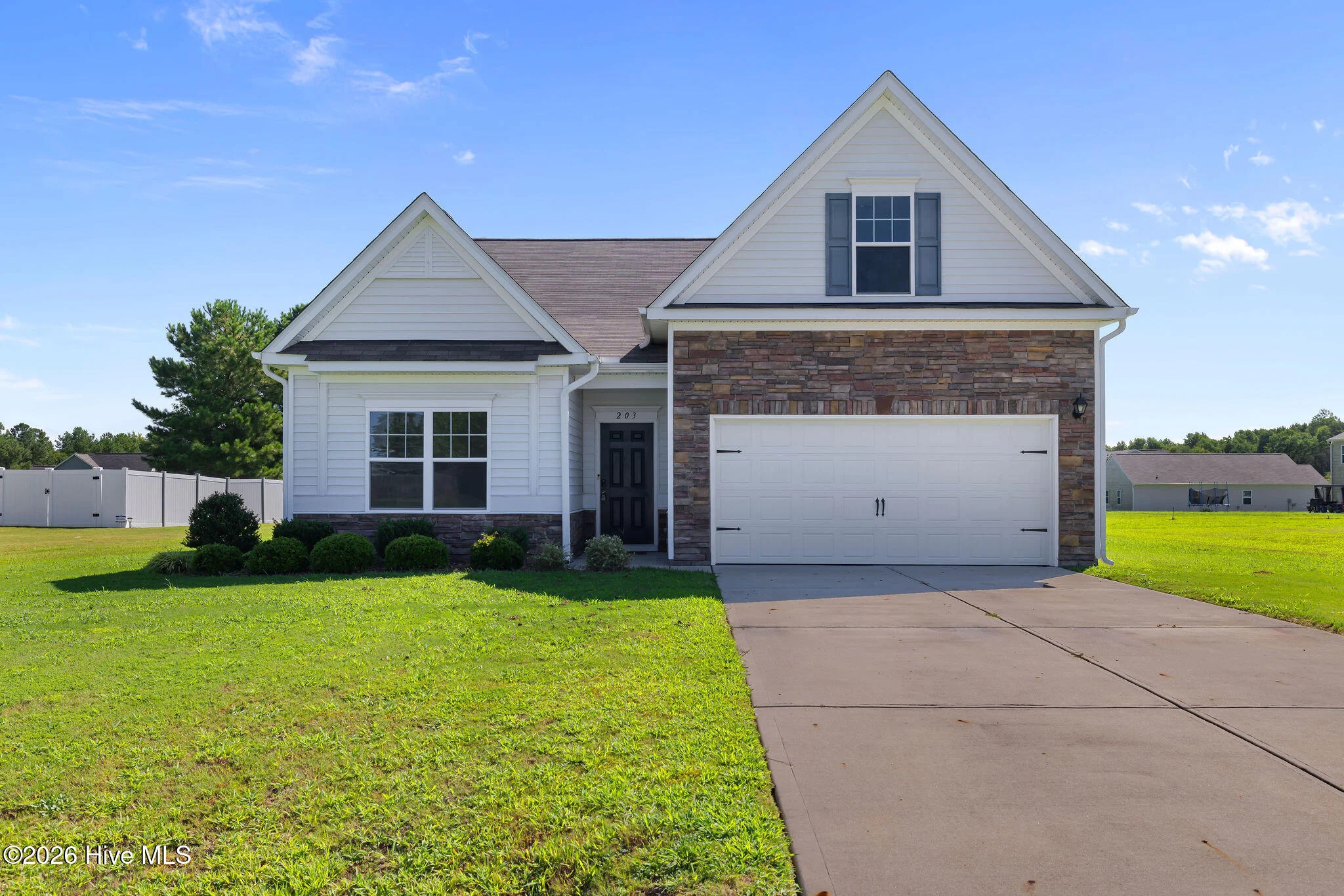 203 Kenison Way