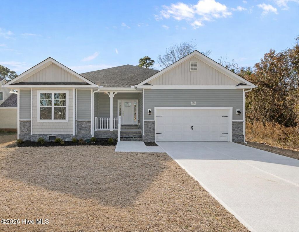 Photo of 5708 Sloop Court, New Bern, NC 28560 (MLS # 100557226)
