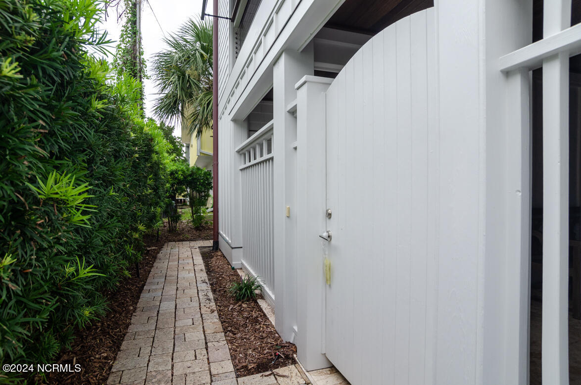 618 Waynick Boulevard Unit A