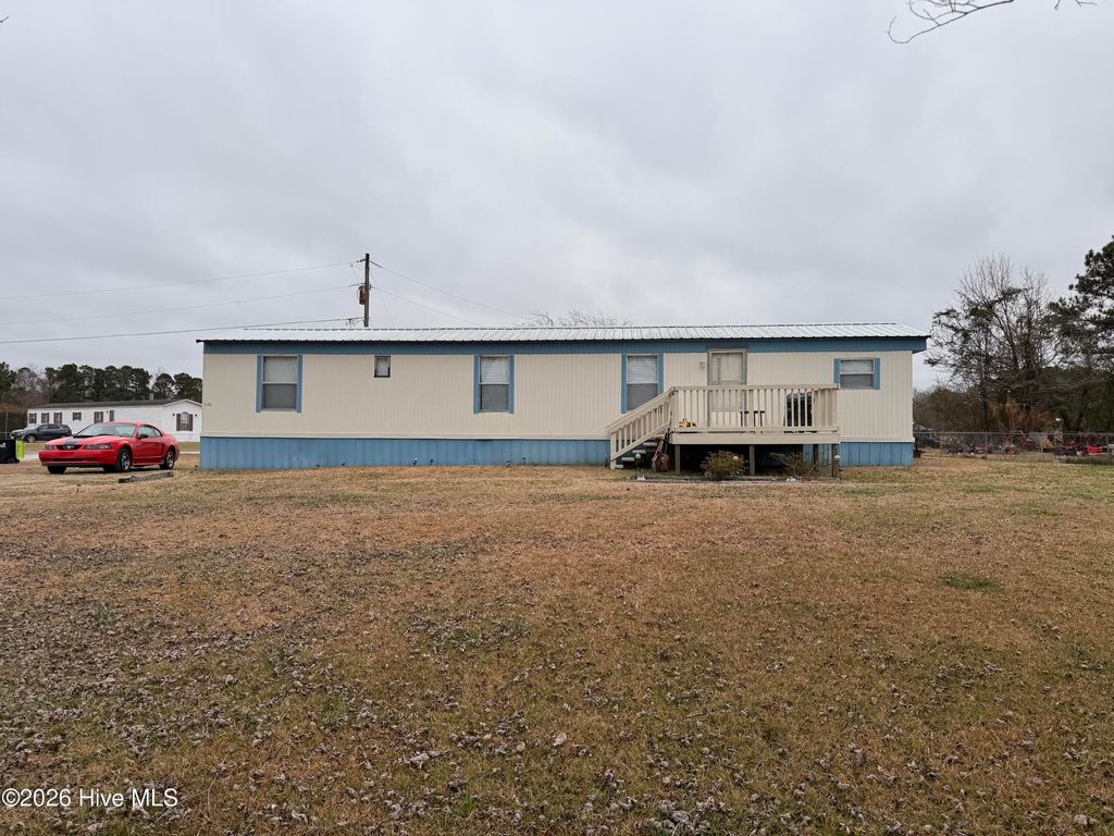 Photo of 230 Drummer Kellum Road, Jacksonville, NC 28546 (MLS # 100547546)