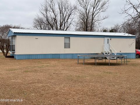 Tiny photo for 230 Drummer Kellum Road, Jacksonville, NC 28546 (MLS # 100547546)