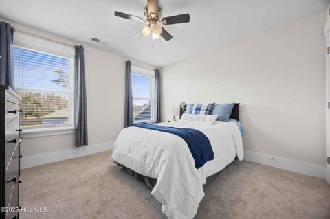Tiny photo for 502 Edgewater Way, Surf City, NC 28445 (MLS # 100561686)