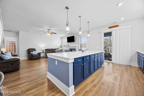 Tiny photo for 502 Edgewater Way, Surf City, NC 28445 (MLS # 100561686)
