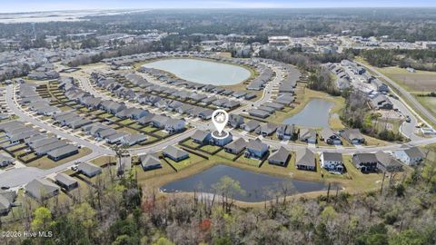 Tiny photo for 502 Edgewater Way, Surf City, NC 28445 (MLS # 100561686)