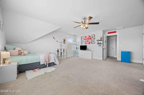 Tiny photo for 502 Edgewater Way, Surf City, NC 28445 (MLS # 100561686)