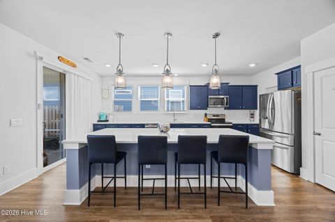 Tiny photo for 502 Edgewater Way, Surf City, NC 28445 (MLS # 100561686)