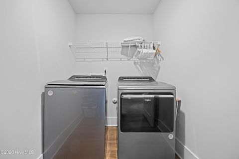 Tiny photo for 502 Edgewater Way, Surf City, NC 28445 (MLS # 100561686)