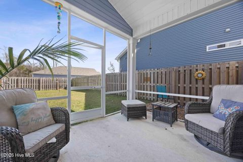 Tiny photo for 502 Edgewater Way, Surf City, NC 28445 (MLS # 100561686)