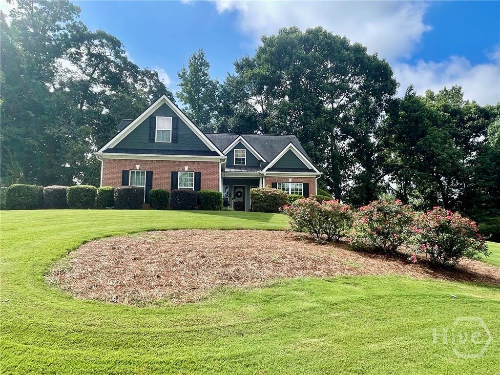 Photo of 930 Vinings Drive, Winder, GA 30680 (MLS # CL362493)