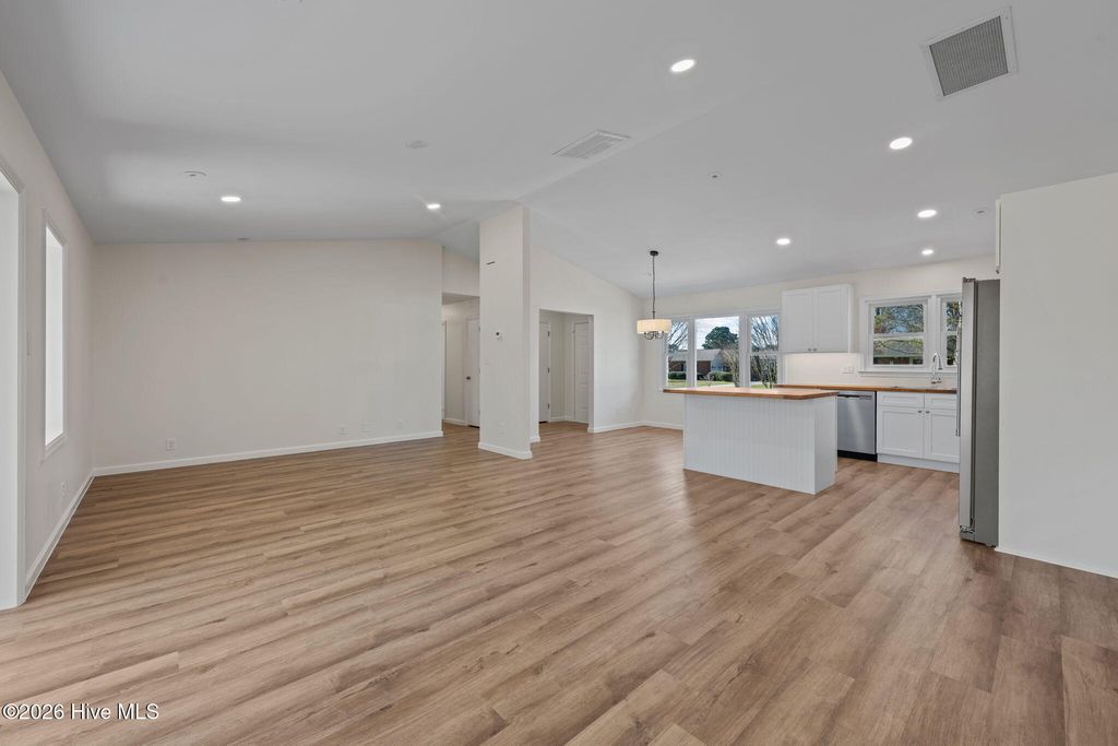 Photo of 6005 Brig Court, New Bern, NC 28560 (MLS # 100561913)