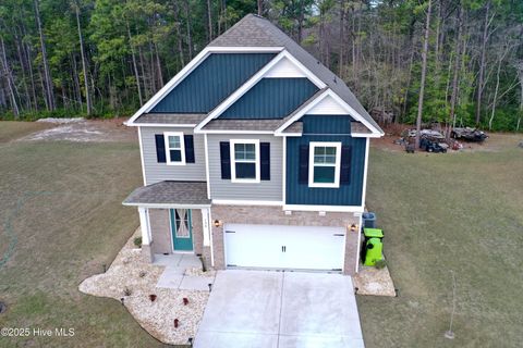 Homes For Rent - 134 Salt Creek Lane<br/> Newport, NC 28570