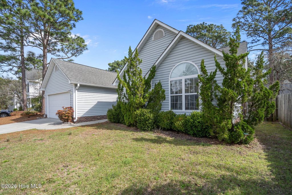 Photo of 1414 Stonington Drive, Wilmington, NC 28412 (MLS # 100560149)