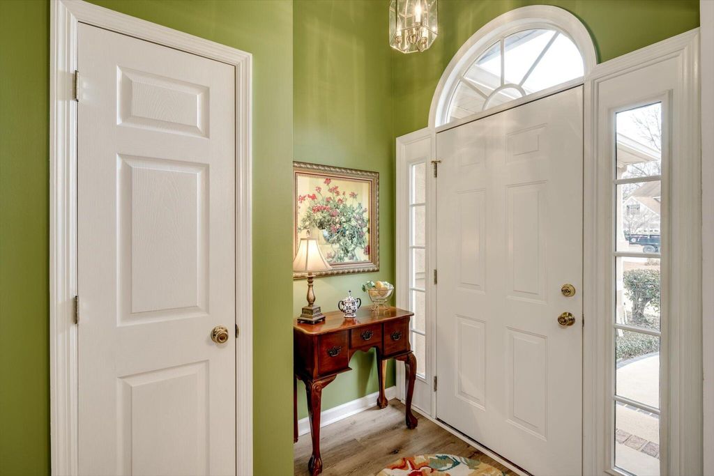 Photo of 561 Live Oak Court, Martinez, GA 30907 (MLS # 551773)