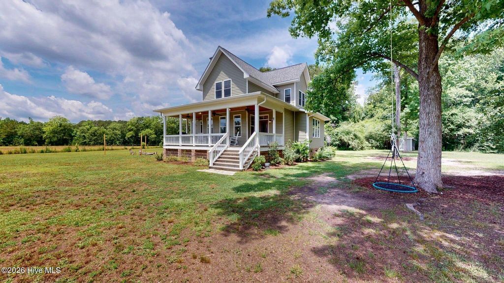 Photo of 708 N Sunset Street, Atkinson, NC 28421 (MLS # 100578962)