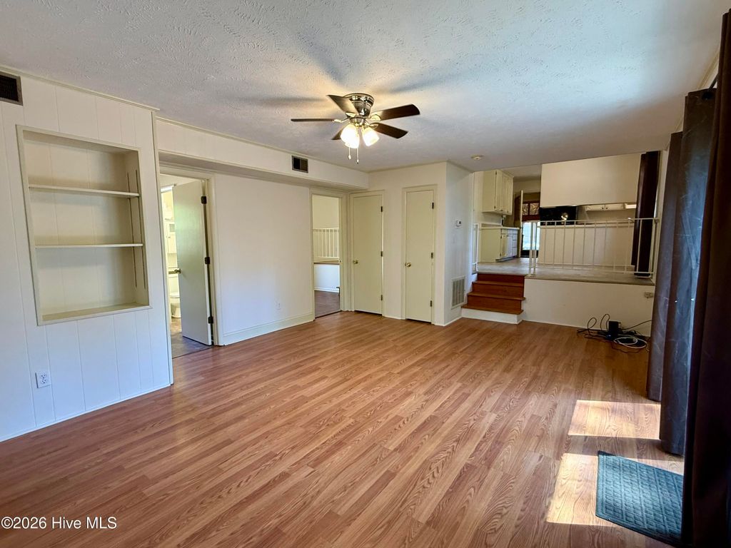 Photo of 905 Highland Drive, Laurinburg, NC 28352 (MLS # 100568774)