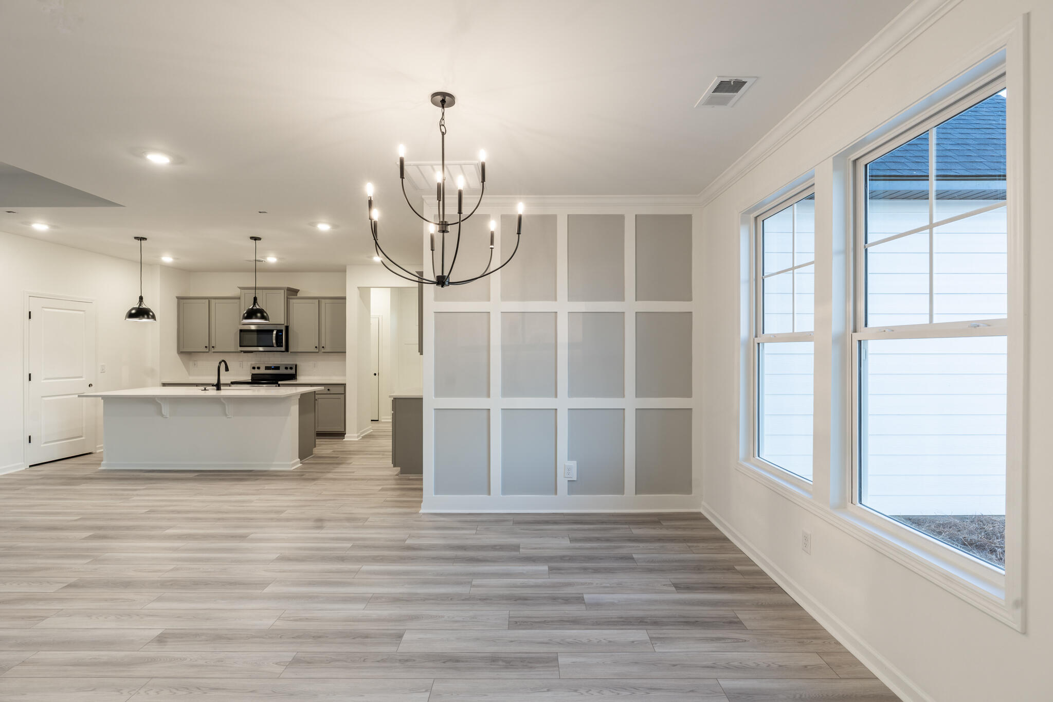 2133 April Dawn Trail