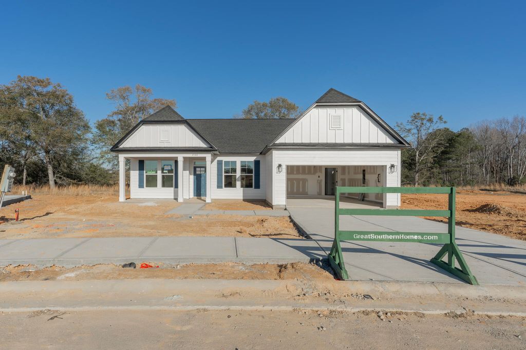 Photo of 2133 April Dawn Trail, Thomson, GA 30824 (MLS # 550002)