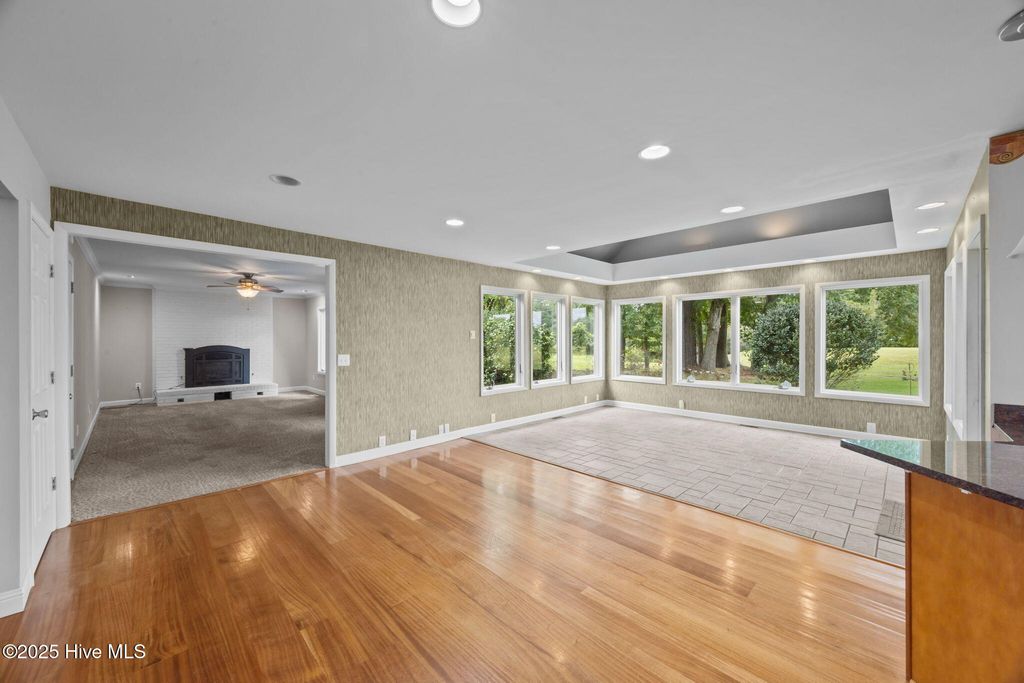 Photo of 102 Trevino Lane, New Bern, NC 28560 (MLS # 100558252)