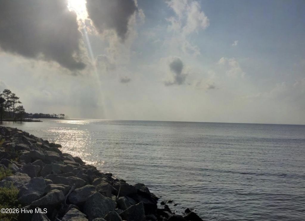 Photo of 98 Shifting Sands Road, Columbia, NC 27925 (MLS # 100553234)