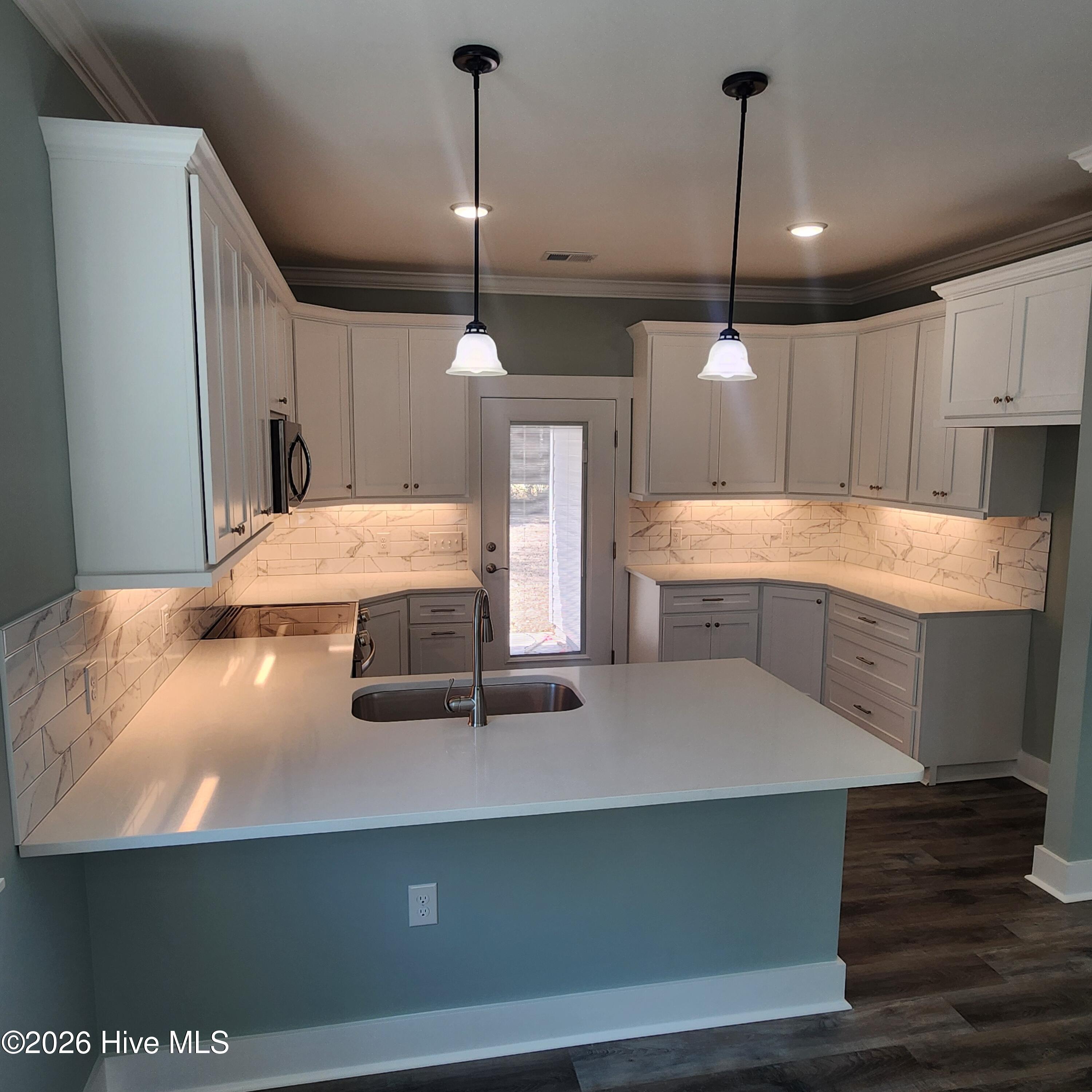 1588 Crown Stream Drive SW