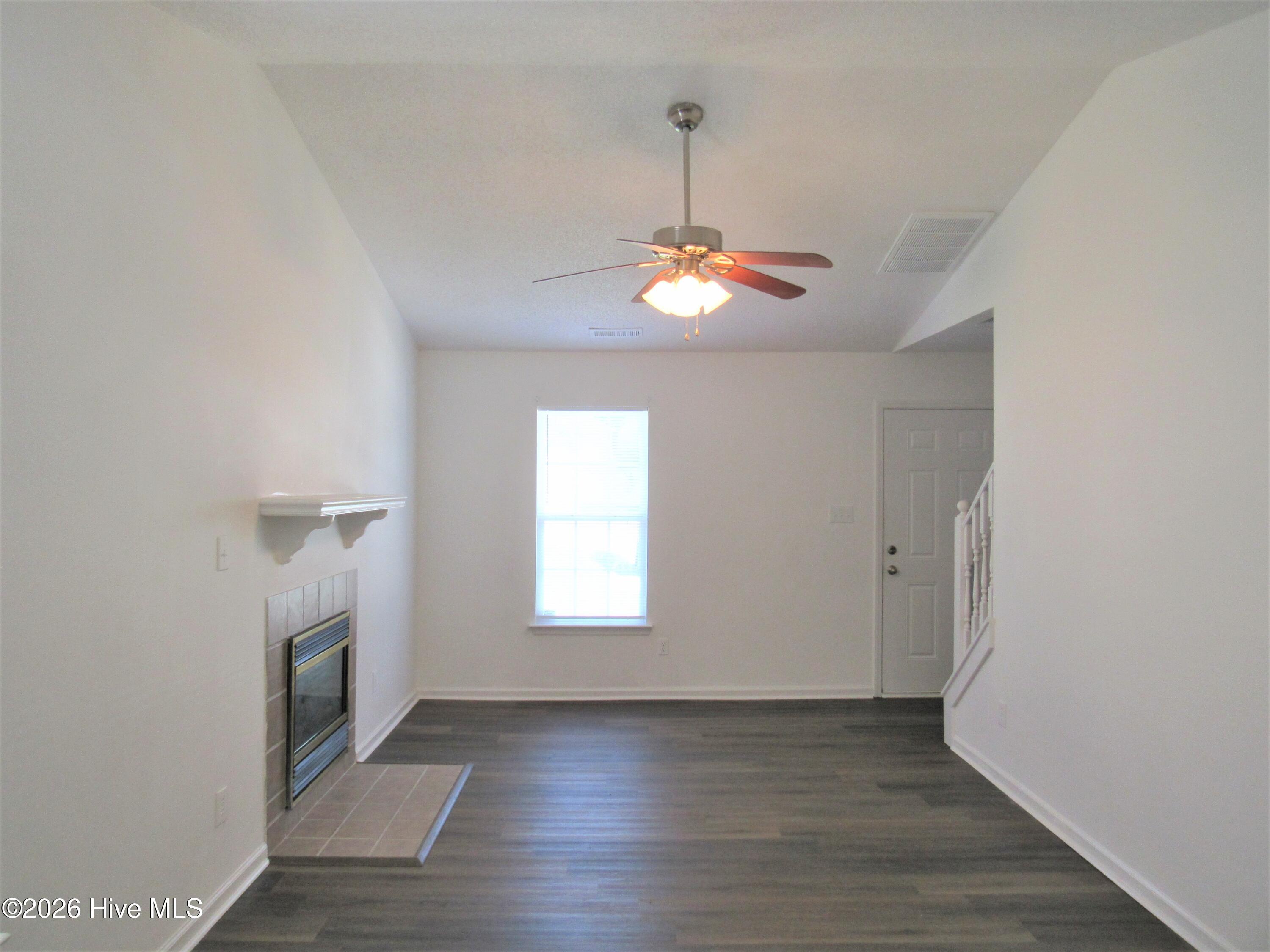300 Meadowbrook Lane