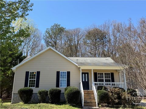 Homes For Sale - 1164 Bert Moorehead Road Rd<br/> Canon, GA 30520