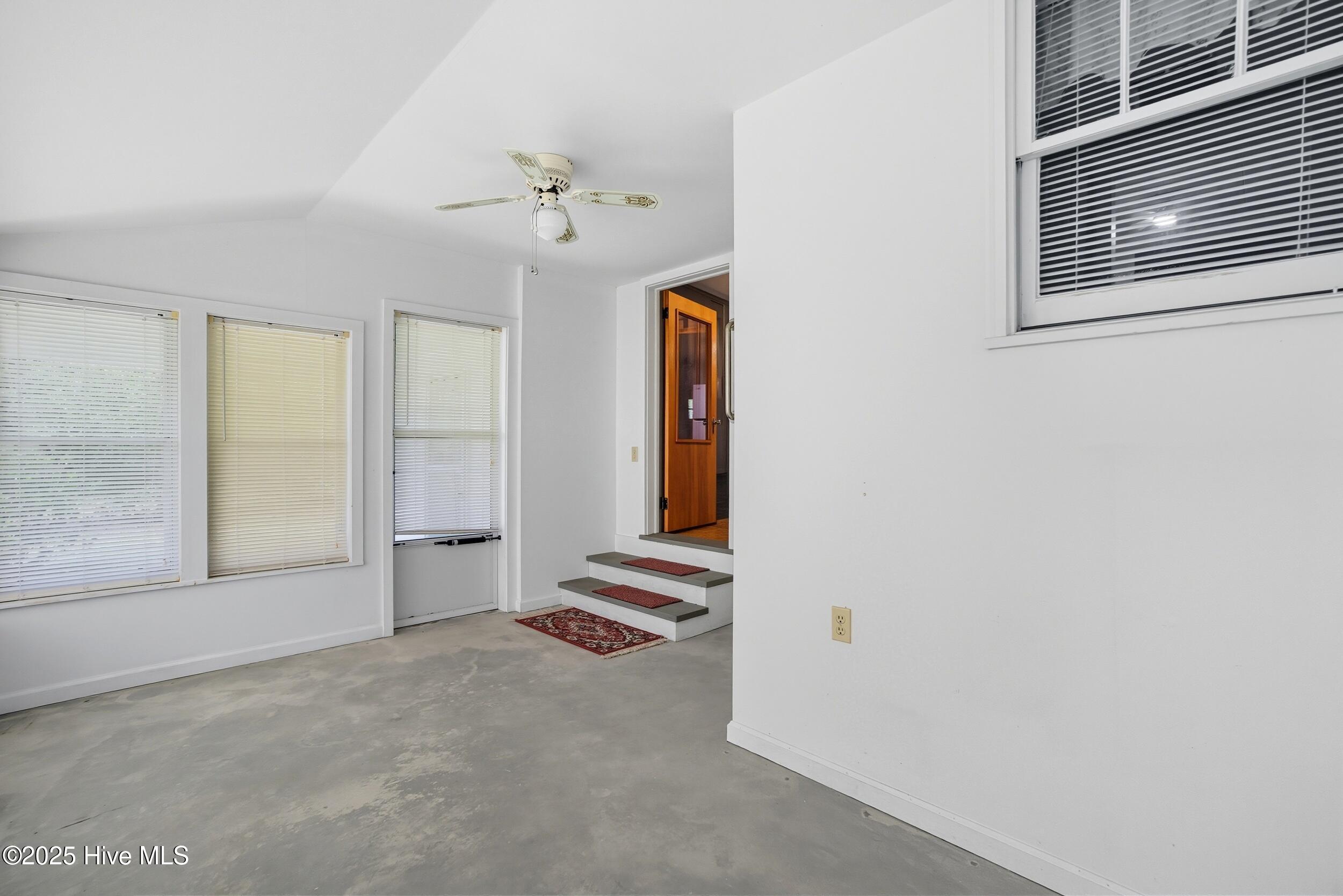 Maple, North Carolina 27956, United States, 3 Bedrooms Bedrooms, ,2 BathroomsBathrooms,Residential,Active,255898